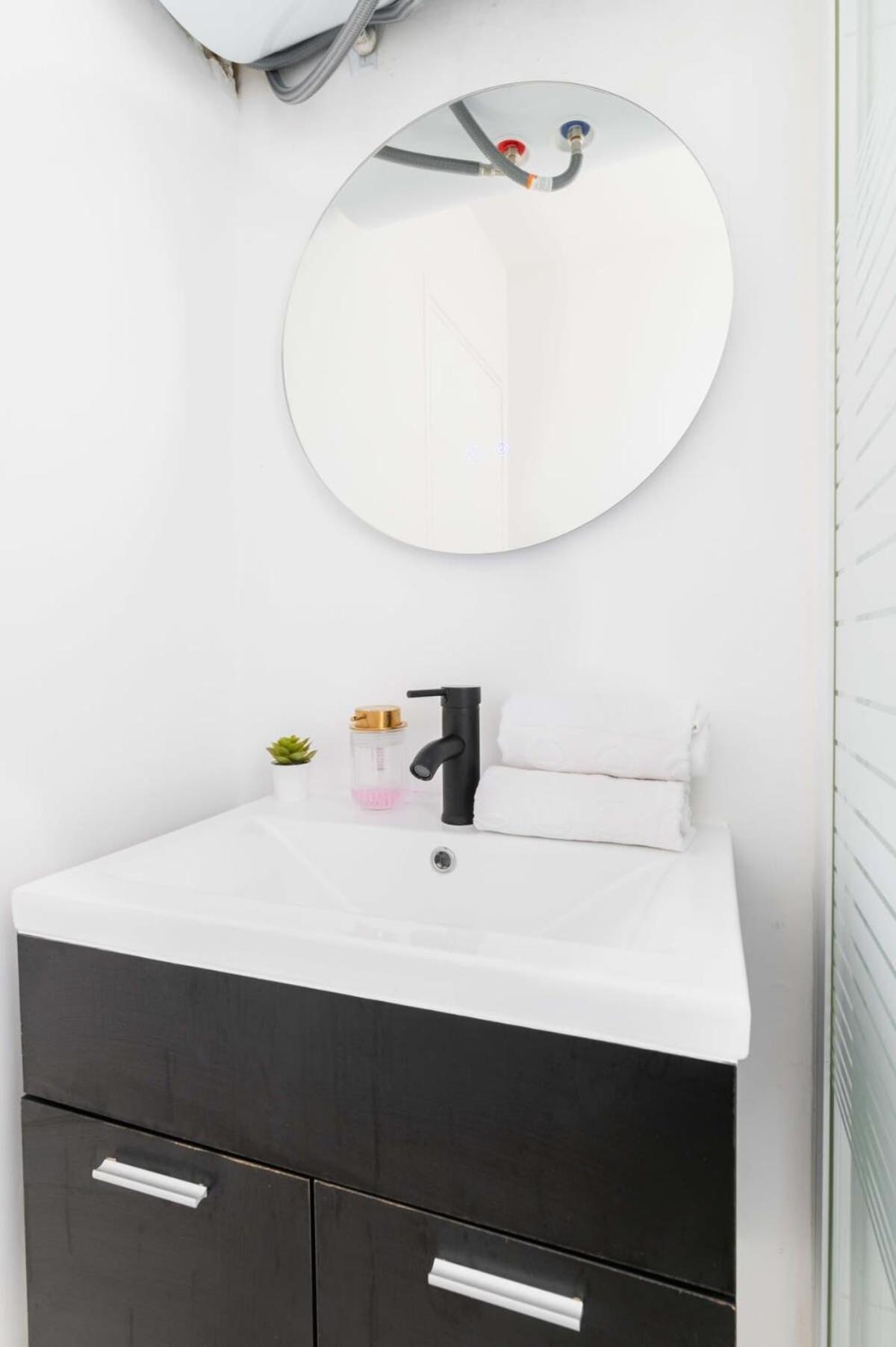 Fonctionnel Et Confortable - 10 - 2p - Flat-guest Appartement